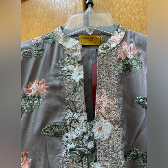 Sana Safinaz Embroidered Suit - Picture 2 of 8